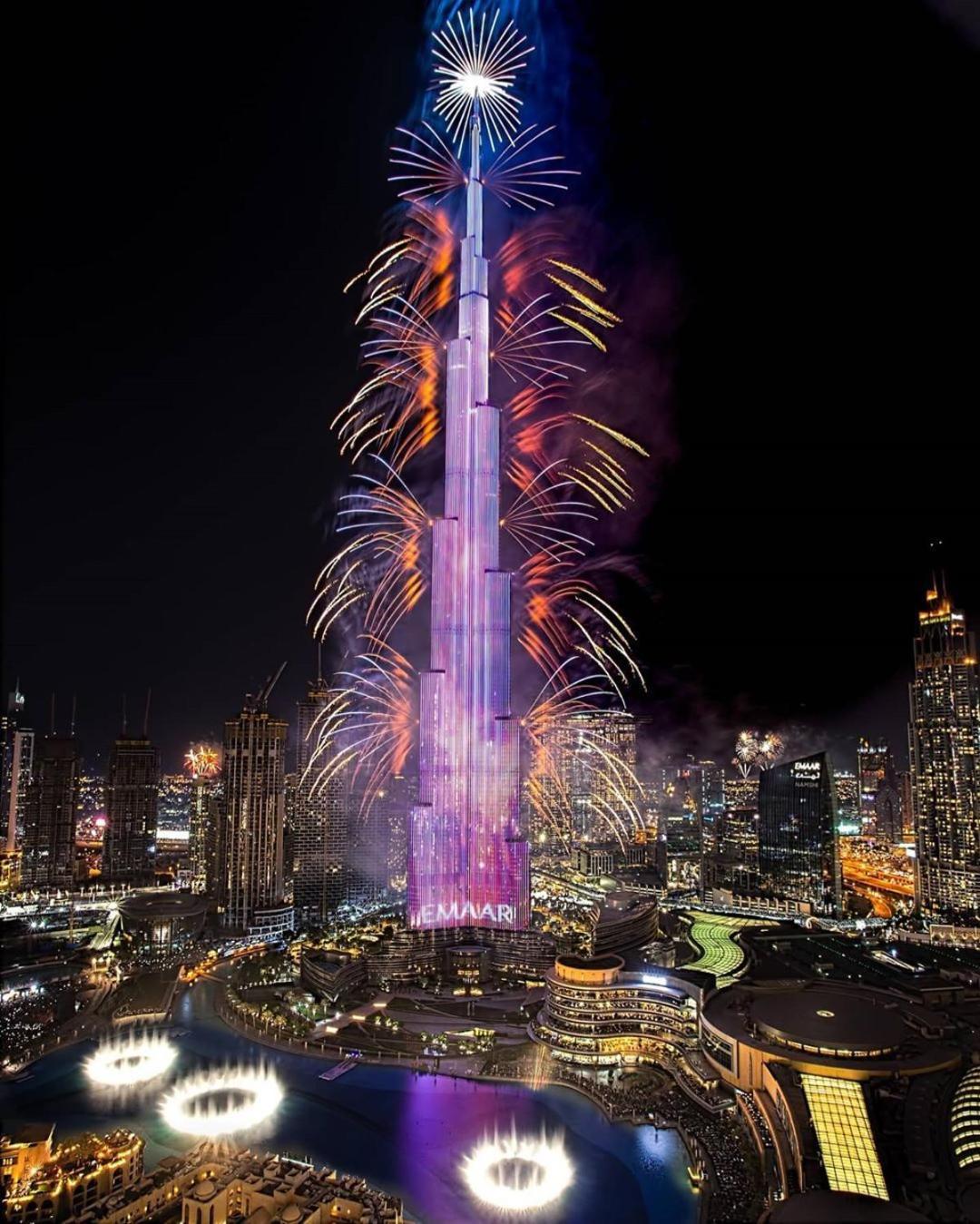 Full Burj Khalifa View! Brand New 2 Bedrooms! 5min Walk From Mall! Apartment