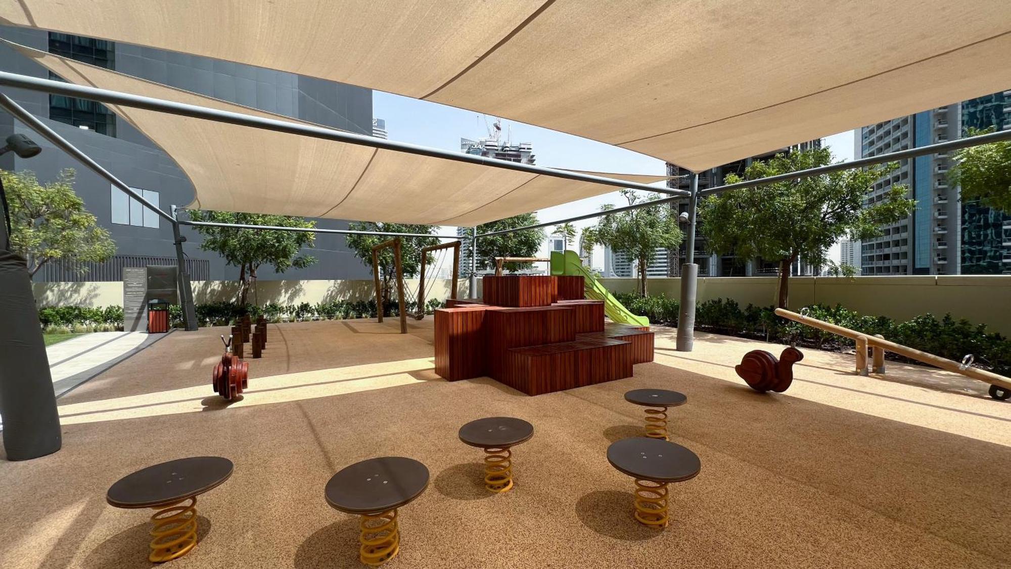Full Burj Khalifa View! Brand New 2 Bedrooms! 5min Walk From Mall! Apartment *