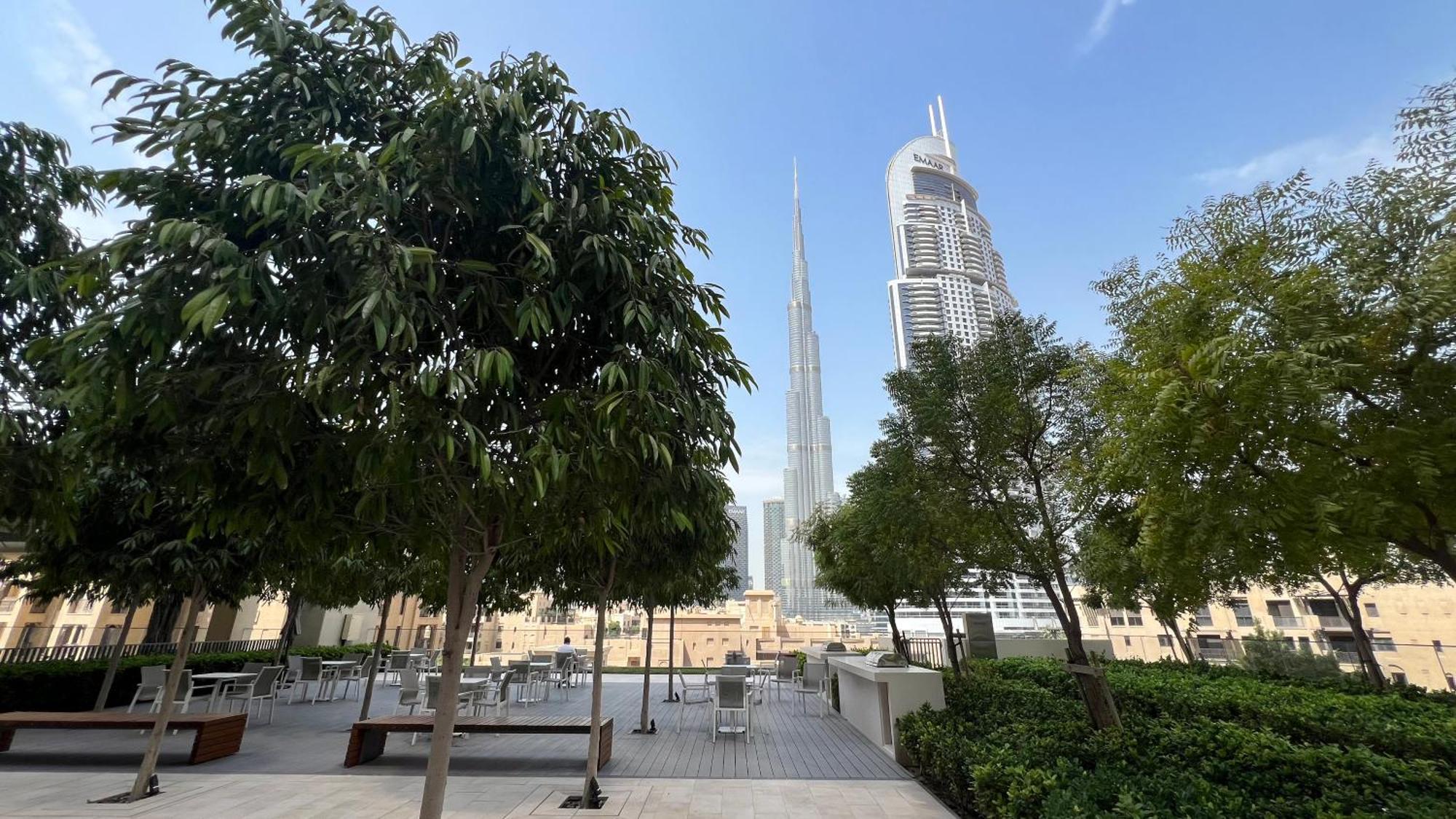 Full Burj Khalifa View! Brand New 2 Bedrooms! 5min Walk From Mall! Apartment