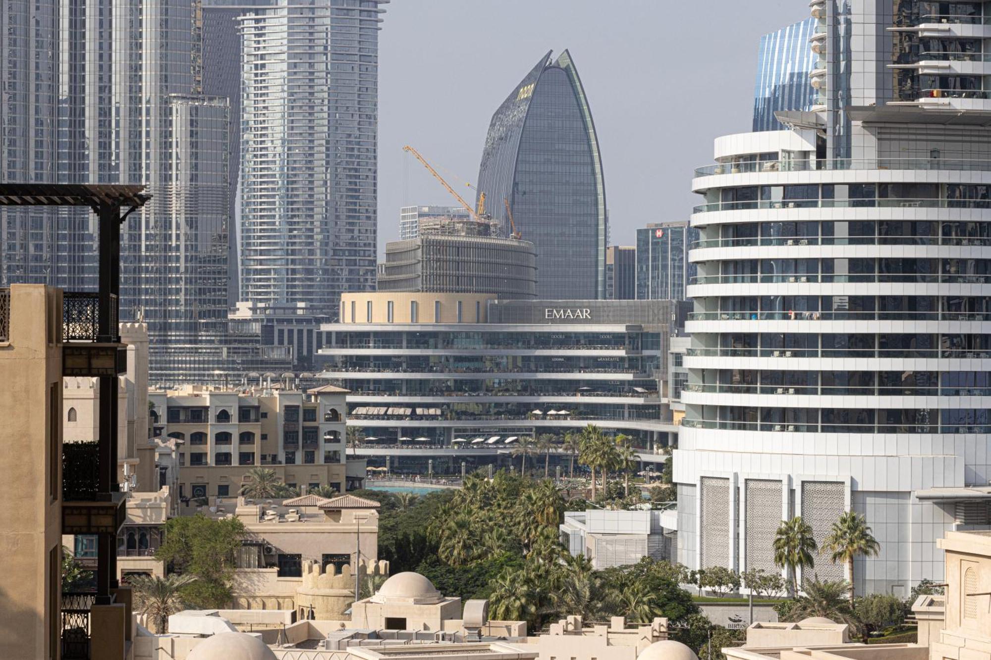 Apartment Full Burj Khalifa View! Brand New 2 Bedrooms! 5min Walk From Mall!