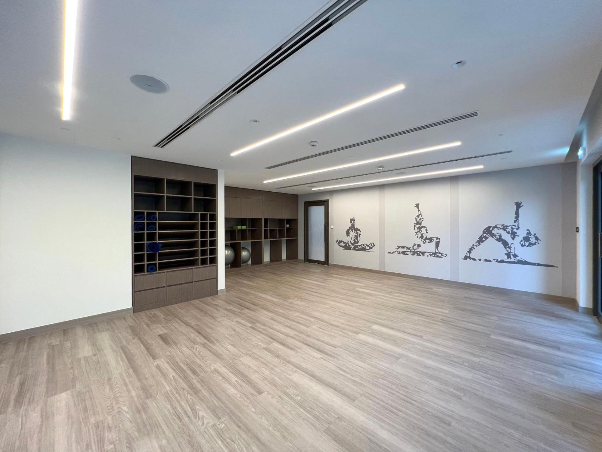 Apartment Full Burj Khalifa View! Brand New 2 Bedrooms! 5min Walk From Mall! *