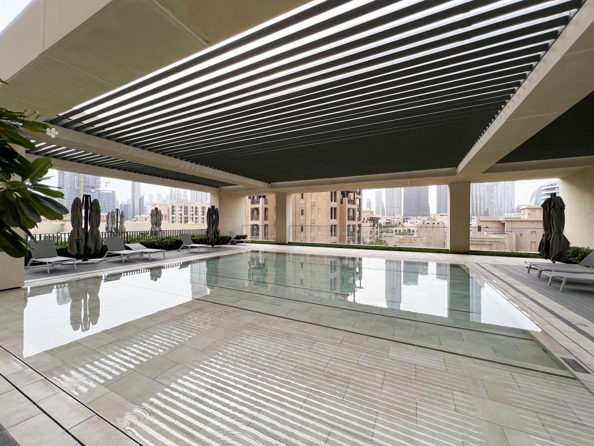 Apartment Full Burj Khalifa View! Brand New 2 Bedrooms! 5min Walk From Mall! *